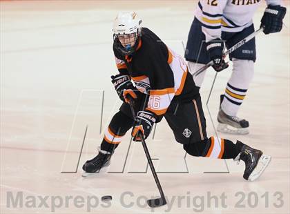Thumbnail 3 in Webster Thomas v. Churchville Chili (Section 5 Class B Final) photogallery.