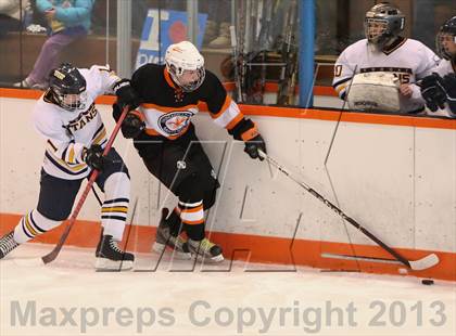 Thumbnail 3 in Webster Thomas v. Churchville Chili (Section 5 Class B Final) photogallery.