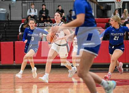 Thumbnail 3 in Wakeland vs. Peaster photogallery.