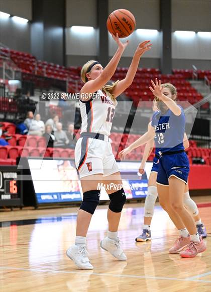 Thumbnail 3 in Wakeland vs. Peaster photogallery.