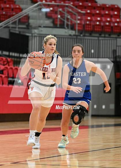 Thumbnail 2 in Wakeland vs. Peaster photogallery.