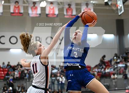 Thumbnail 3 in Wakeland vs. Peaster photogallery.