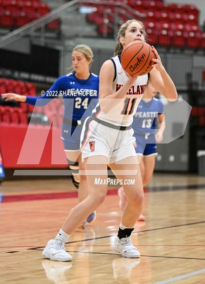 Thumbnail 2 in Wakeland vs. Peaster photogallery.