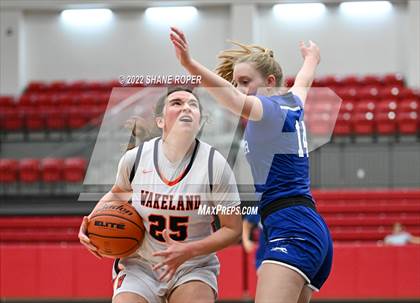 Thumbnail 2 in Wakeland vs. Peaster photogallery.