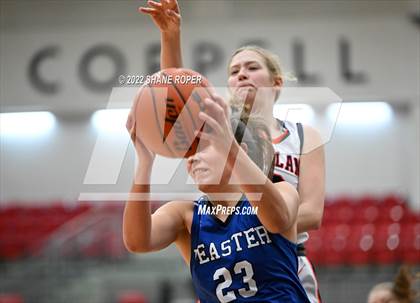 Thumbnail 2 in Wakeland vs. Peaster photogallery.