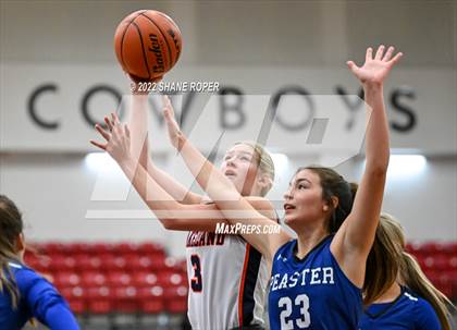 Thumbnail 3 in Wakeland vs. Peaster photogallery.