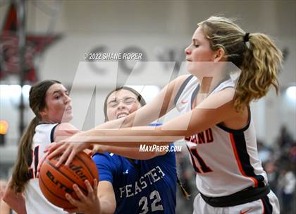 Thumbnail 3 in Wakeland vs. Peaster photogallery.
