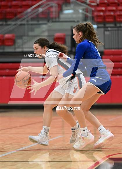 Thumbnail 1 in Wakeland vs. Peaster photogallery.