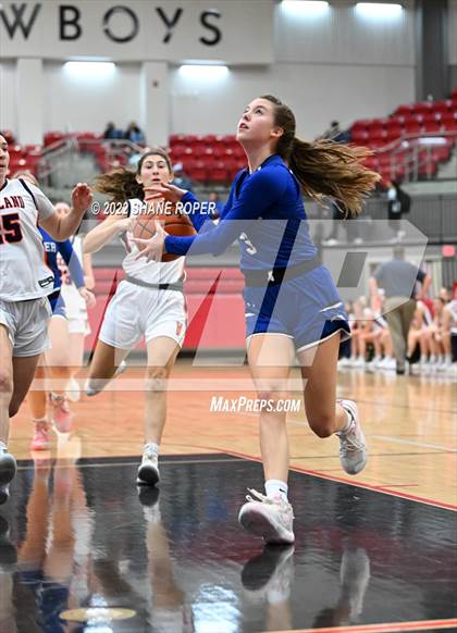 Thumbnail 2 in Wakeland vs. Peaster photogallery.