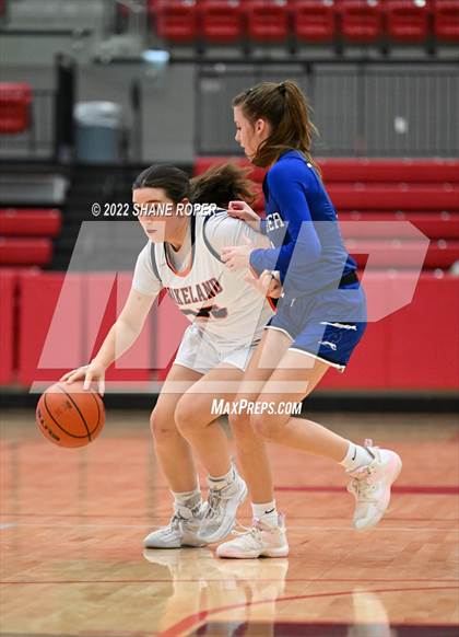 Thumbnail 3 in Wakeland vs. Peaster photogallery.