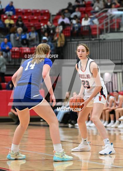 Thumbnail 2 in Wakeland vs. Peaster photogallery.