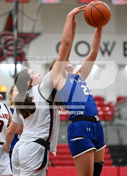 Thumbnail 1 in Wakeland vs. Peaster photogallery.