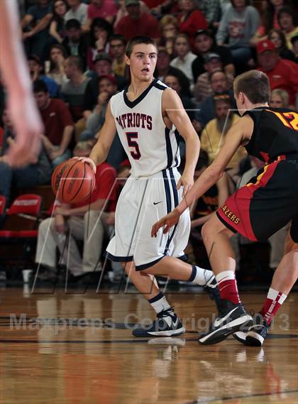 Thumbnail 3 in Daniel Boone vs. Jefferson County (R1AAA Region Quarterfinals) photogallery.