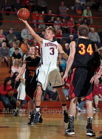 Thumbnail 2 in Daniel Boone vs. Jefferson County (R1AAA Region Quarterfinals) photogallery.
