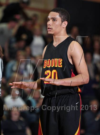 Thumbnail 1 in Daniel Boone vs. Jefferson County (R1AAA Region Quarterfinals) photogallery.