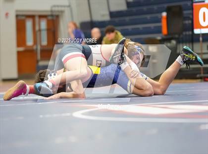 Thumbnail 2 in Lewisburg vs Olive Branch photogallery.