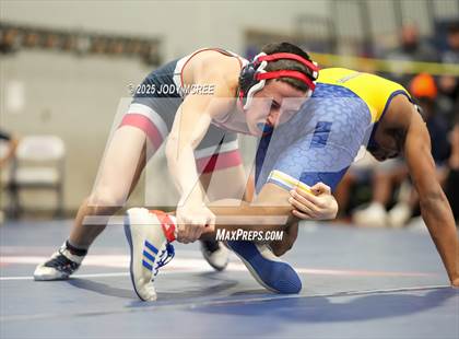 Thumbnail 1 in Lewisburg vs Olive Branch photogallery.