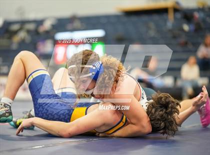 Thumbnail 3 in Lewisburg vs Olive Branch photogallery.
