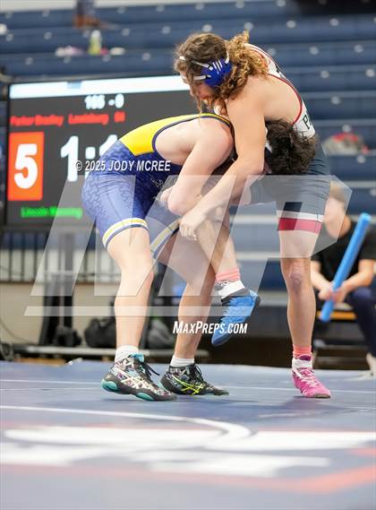 Thumbnail 3 in Lewisburg vs Olive Branch photogallery.