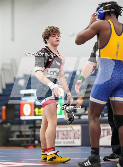 Thumbnail 1 in Lewisburg vs Olive Branch photogallery.