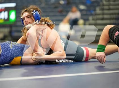 Thumbnail 3 in Lewisburg vs Olive Branch photogallery.