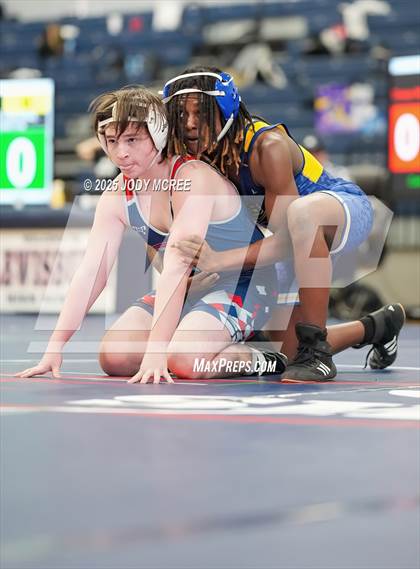 Thumbnail 1 in Lewisburg vs Olive Branch photogallery.