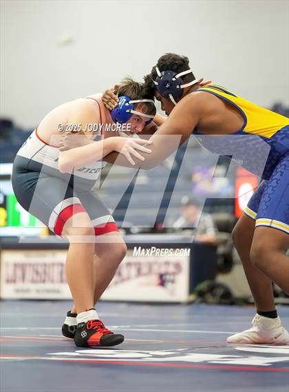 Thumbnail 1 in Lewisburg vs Olive Branch photogallery.