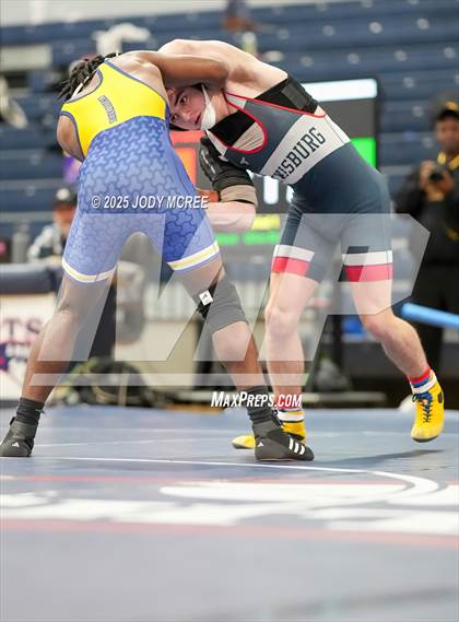 Thumbnail 1 in Lewisburg vs Olive Branch photogallery.