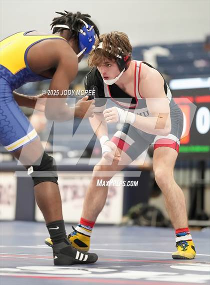 Thumbnail 1 in Lewisburg vs Olive Branch photogallery.
