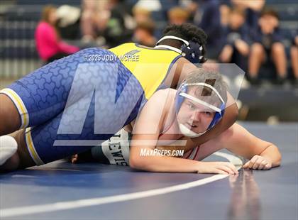 Thumbnail 3 in Lewisburg vs Olive Branch photogallery.