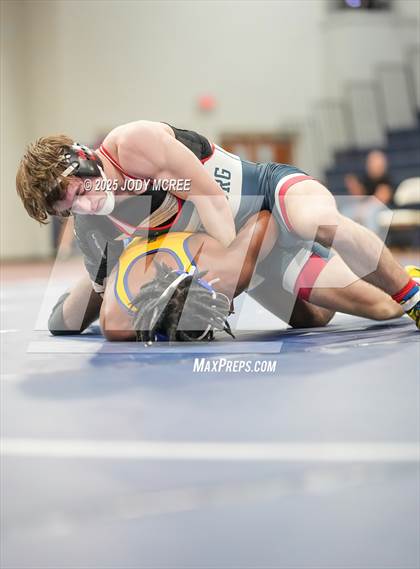 Thumbnail 1 in Lewisburg vs Olive Branch photogallery.