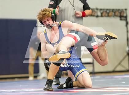 Thumbnail 3 in Lewisburg vs Olive Branch photogallery.