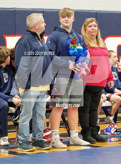 Thumbnail 1 in Lewisburg vs Olive Branch photogallery.
