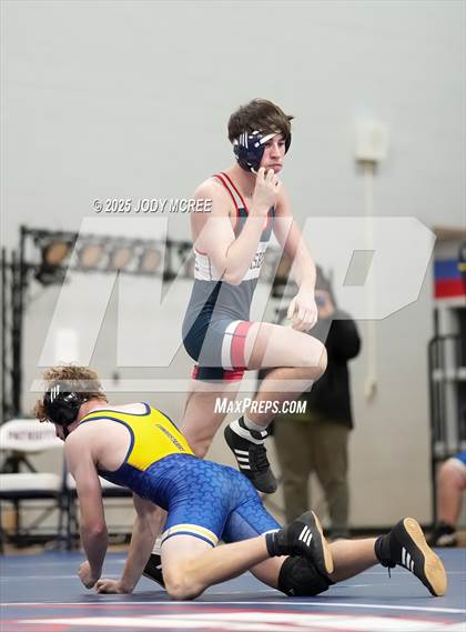 Thumbnail 1 in Lewisburg vs Olive Branch photogallery.