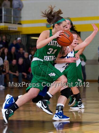 Thumbnail 3 in Centerville vs. Triton Central photogallery.