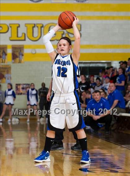 Thumbnail 1 in Centerville vs. Triton Central photogallery.