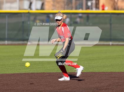 Thumbnail 1 in Olathe North @ Lawrence photogallery.
