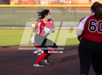 Thumbnail 2 in Olathe North @ Lawrence photogallery.
