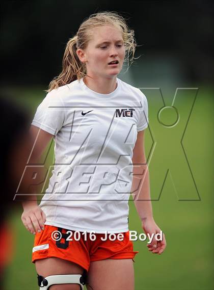 Thumbnail 1 in Hoover vs. McGill-Toolen (Southern Invitational Shootout 2016) photogallery.