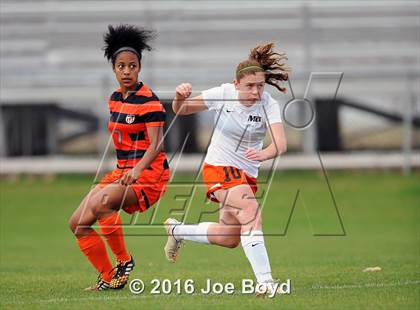Thumbnail 2 in Hoover vs. McGill-Toolen (Southern Invitational Shootout 2016) photogallery.