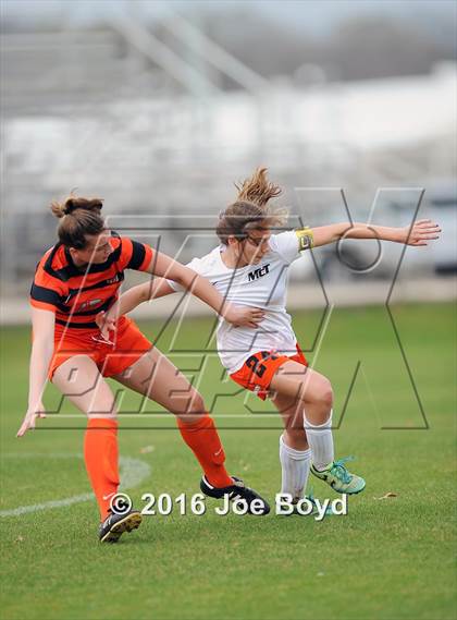 Thumbnail 3 in Hoover vs. McGill-Toolen (Southern Invitational Shootout 2016) photogallery.