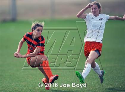 Thumbnail 3 in Hoover vs. McGill-Toolen (Southern Invitational Shootout 2016) photogallery.