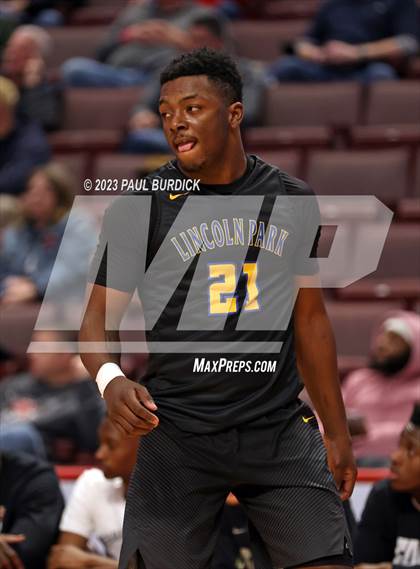 Thumbnail 2 in Lincoln Park Performing Arts vs. Neumann-Goretti (PIAA 4A Championship) photogallery.