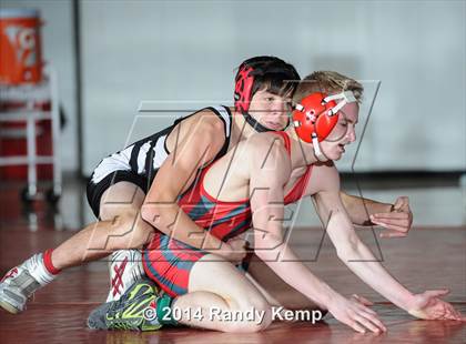Thumbnail 2 in St. Clair Tri Meet (Lutheran South & St. Clair) photogallery.