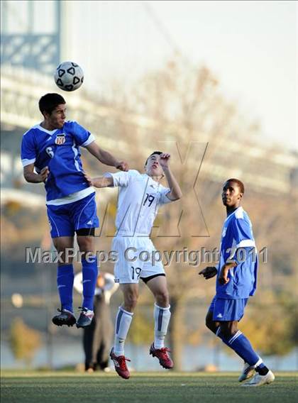 Thumbnail 2 in Beacon vs Bayside photogallery.