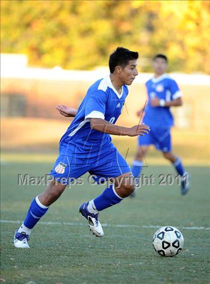 Thumbnail 3 in Beacon vs Bayside photogallery.