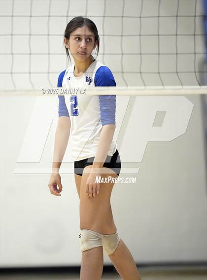 Thumbnail 2 in McLean @ West Potomac photogallery.