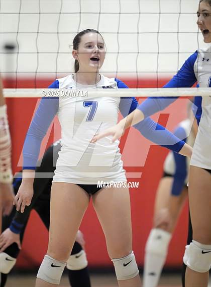 Thumbnail 3 in McLean @ West Potomac photogallery.