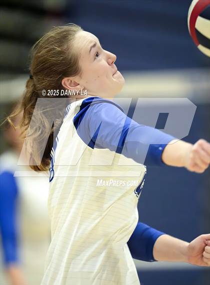 Thumbnail 2 in McLean @ West Potomac photogallery.
