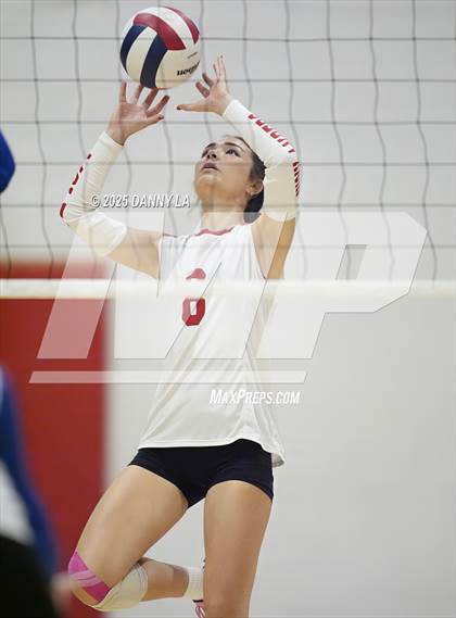 Thumbnail 2 in McLean @ West Potomac photogallery.